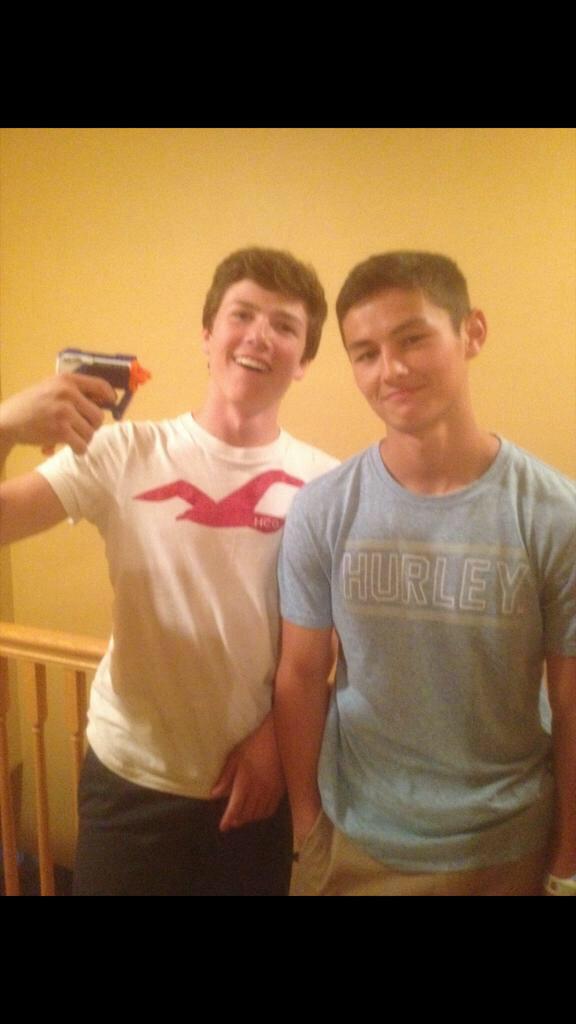 buffalo_nerf2's tweet photo. Luke Ramsey shoots reed morehouse http://t.co/flpR58yVCo