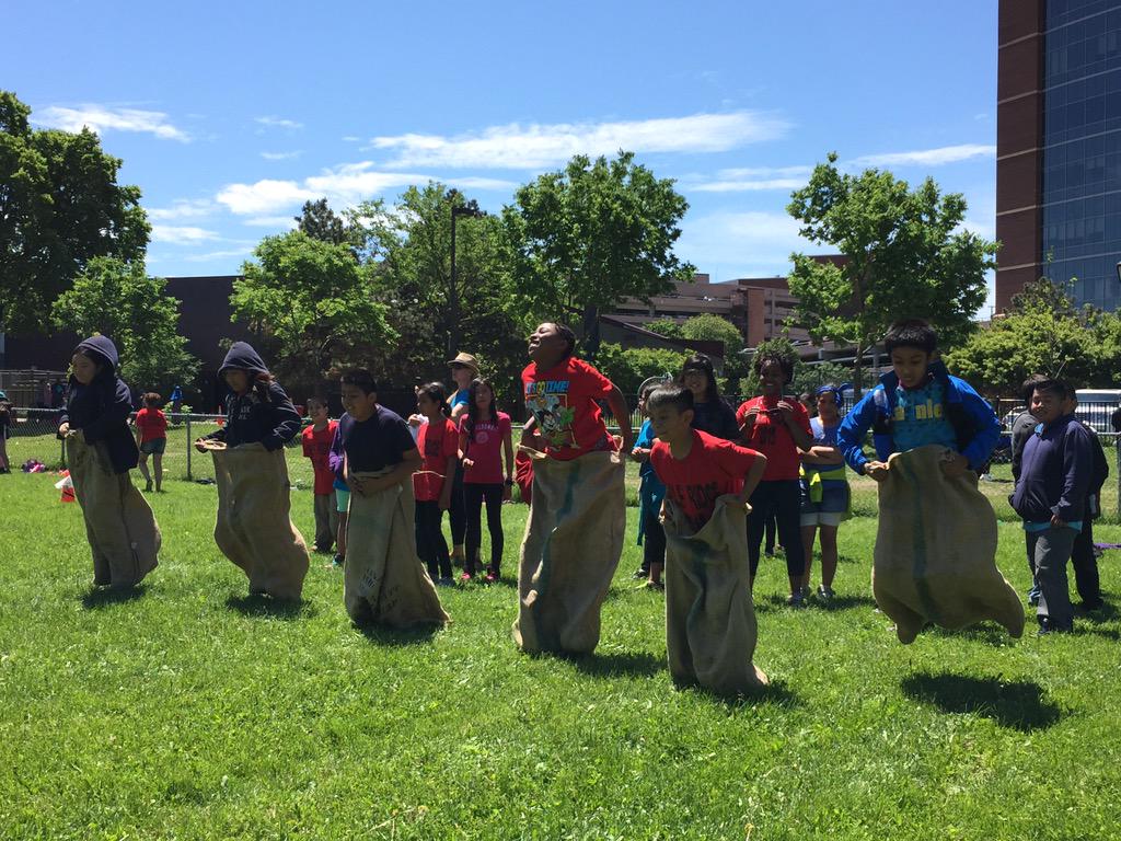 AmundsonMPS's tweet photo. @MPS_Andersen fifth graders rocked #olympicday today! @aklodermeier http://t.co/GlT2hpsl1Z