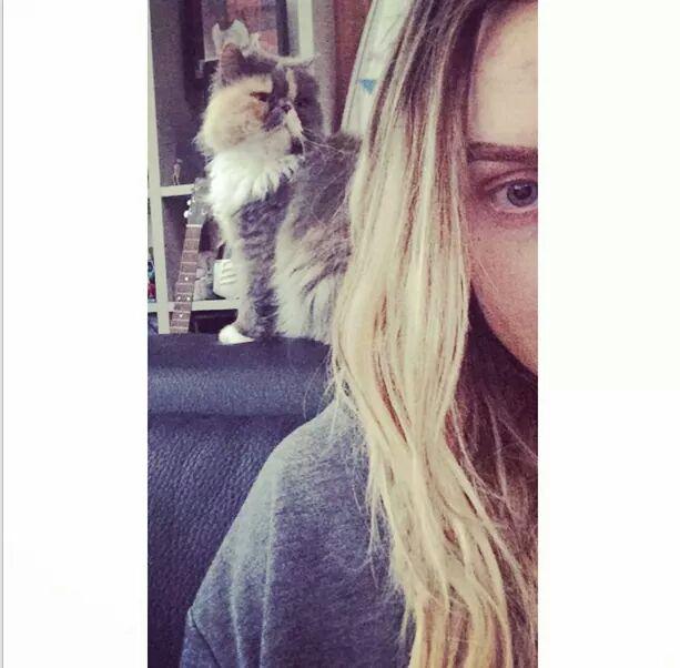 ThePerrie_LM's tweet photo. Morning😘 http://t.co/iDzgwebnyA