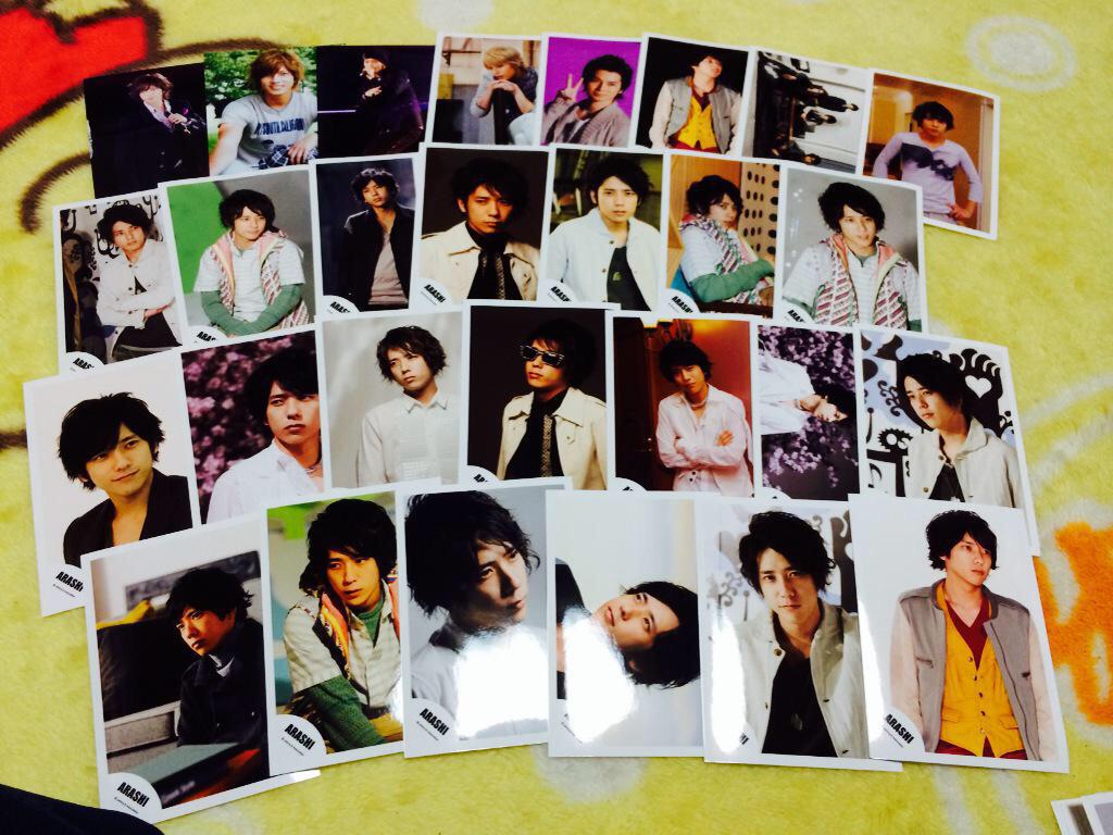 so_n27's tweet photo. 【拡散希望】

関ジャニ∞公式写真、ボディーシール、キーホルダーお譲りします。

公式写真は定価のお譲りです。

拡散お願いします！ http://t.co/fpCB8HJUv9
