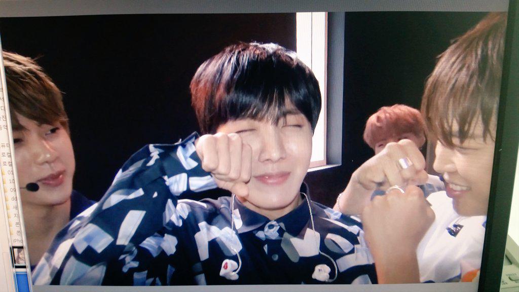 여성스러운 한국의 남자아이돌들 | 인스티즈