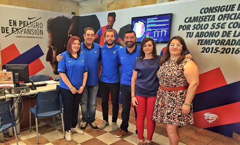 PICTUGRAPH's tweet photo. Así ha quedado el stand del Levante UD para la nueva campaña. Impresión a cargo de Vissually - http://t.co/5a8SEt6b1a http://t.co/AIyKLRmbYq