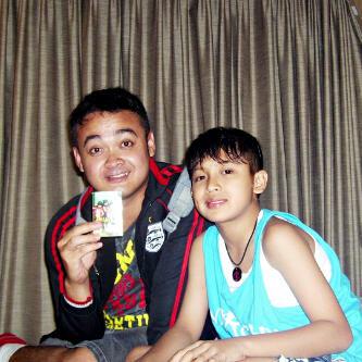 Enak bgtt gtu kyanya jdi ka <a href="/Bamz_wan/">Bambang Setiawan</a> ya
Tiap hari ketemu si ganteng truss <a href="/naufal_mystylez/">naufalluthfiantosaputra</a> ❤❤
Lah kita kapan ?😂