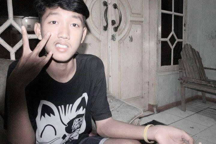 Mari kita berdoa untuk teman kita fauzi semoga amal dan ibadahnya diterima disisinya #respectforfauzi #wamous