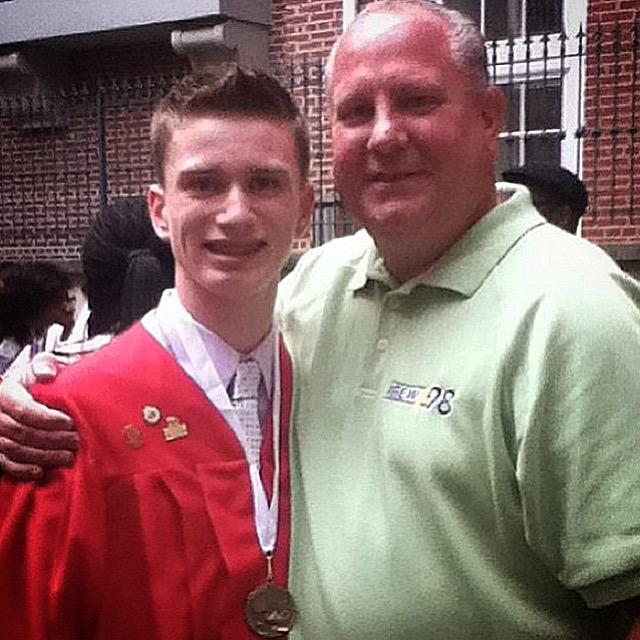 real_francis2st's tweet photo. It kills me inside not bein able to talk to you on the phone everyday.. I miss my bestfriend💔3⃣3⃣ #ripunclekev http://t.co/do2NVd3NXn