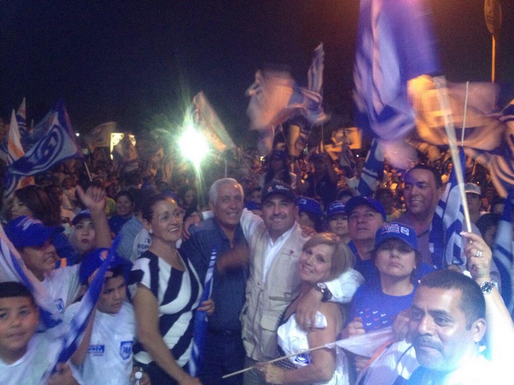 #Magdalena2015
#MenosDiasMasTrabajo
#,SiSeHace #ConElMaster
 <a href="/Ures_lourdes/">Lourdes</a> <a href="/omannevarez/">Omán A. Nevárez</a> @lopezgil67