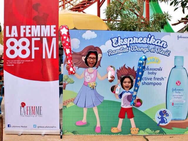 ReziSukma's tweet photo. ikut photo competion JAFS at fun splash waterpark bumi asri medan 👍😎 !!! @johnsonsbaby_ID @NewLafemmeFm #GakCumaMain http://t.co/WMeCRWnnnT