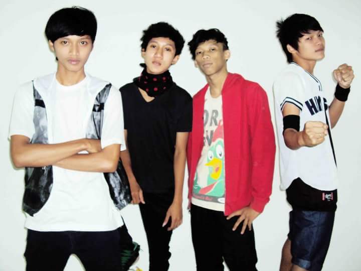 Nihh ultramen crew sebelum ada ka achil hihi😊