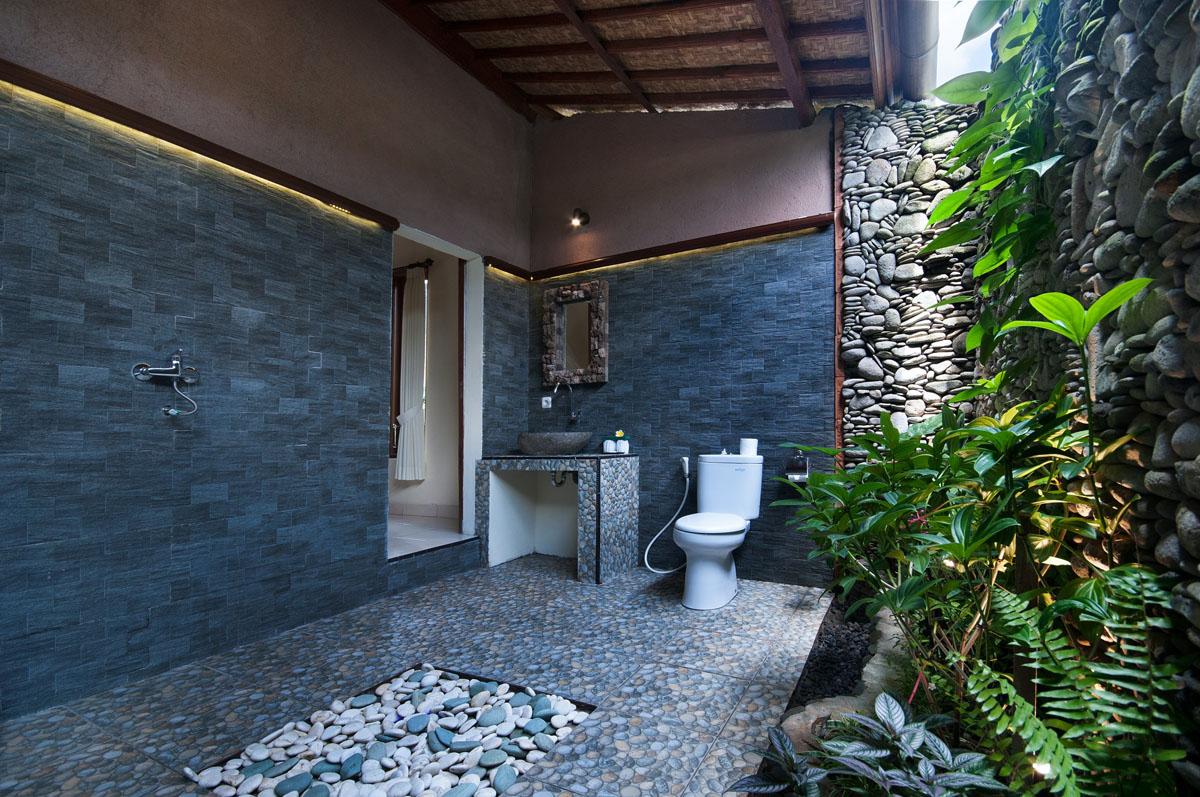 pajarhouse's tweet photo. 2 room left
dont wait too late http://t.co/RrIksVwRs6
