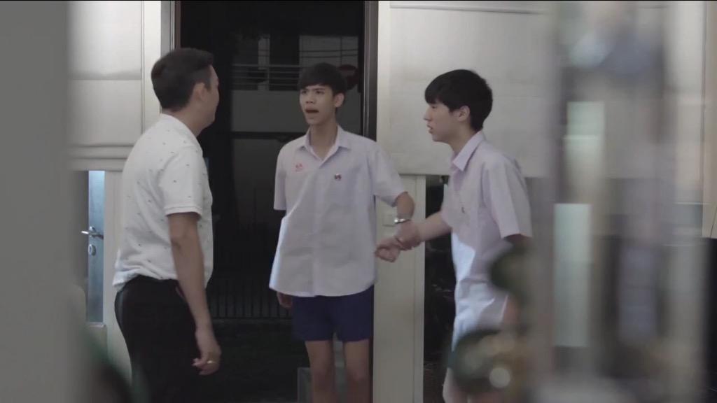 " ถ้างั้นคืนนี้วินก็นอนบ้านผมครับ "
#เป้อมาวิน #ทีมเป้อมาวิน 
💙 <a href="/oattrttt/">ดาวตกหุ่นยนต์แบตน้อย</a> <a href="/ssingss/">Ssing Cheewagaroon</a> 💜
youtu.be/PaAd3pMKjlw