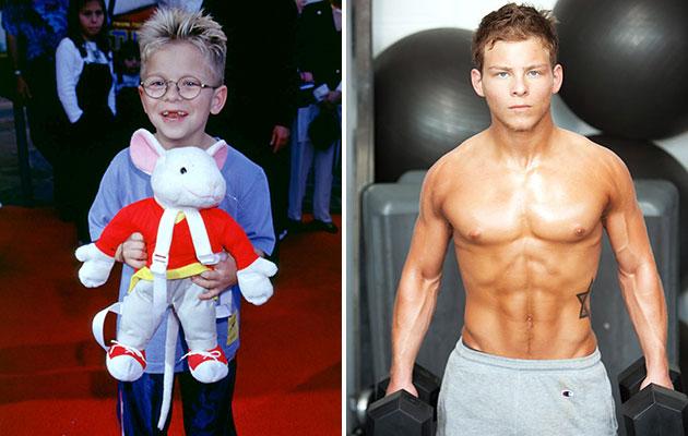 ThenAndNowPic's tweet photo. Jonathon Lipnicki (Stuart Little) - Then and Now http://t.co/VpsmiWwJJp