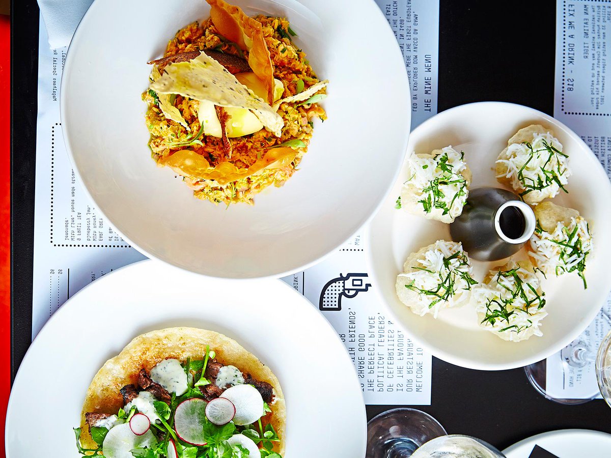 qftravelinsider's tweet photo. Everything but the white tablecloth... Here are our top picks for casual dining: http://t.co/aZWVem8fYO http://t.co/BRoq2aStFS