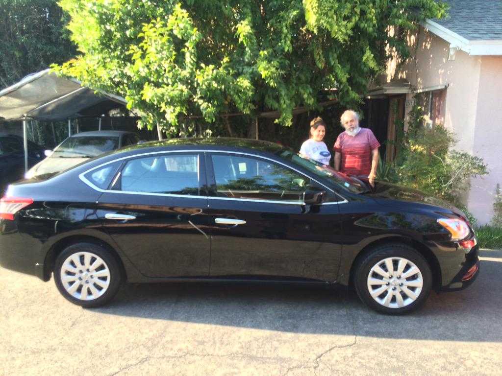 SimpleAutoSale's tweet image. Happy customers with their new car!! Great deals, let me know what car you want.