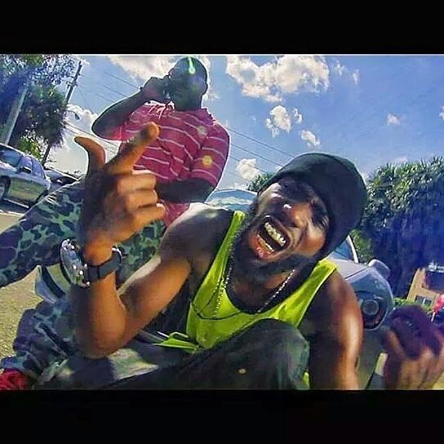 Yoplyfe's tweet photo. @ThereGoFeezy Video link https://t.co/czZOwE4OeT
Download link YopLyfe Ft Ice "Billion" Berg https://t.co/RYOpP17jwT http://t.co/Rg7hXWh63a