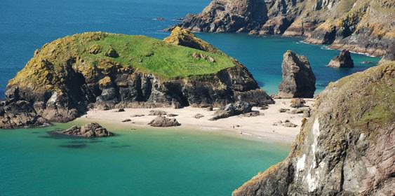 hidden beaches of #devon &amp; #cornwall #SecretBeaches - bit.ly/1I55wH7