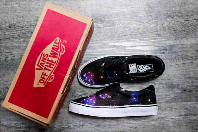 MasterGrosir's tweet photo. IDR 345.000,- | Pin: 32A4CB3E
VANS ERA STAR WARS &amp; GALAXY ICC (BNIB)
Size: 7,8,9,10,11
#limitededition #baranglangka http://t.co/GcSorSXGry