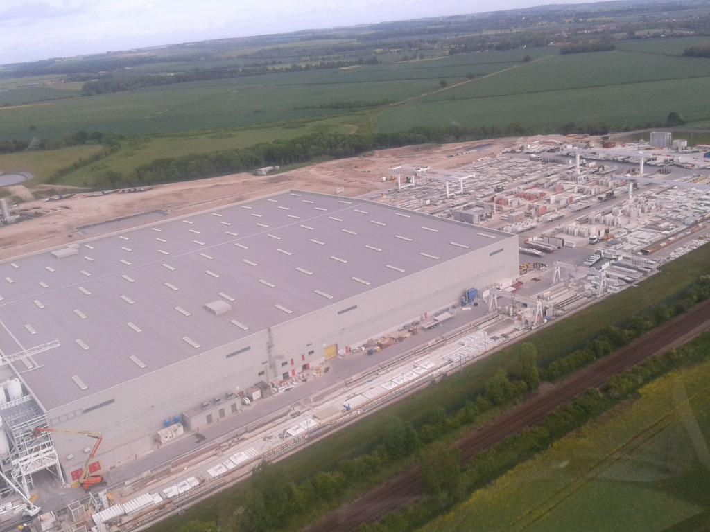 MFarmer_Resi's tweet photo. Fascinating visit yesterday to @Laing_ORourke off site manufacturing facility at Steetley #CreatingHousingCapacity http://t.co/Q20eoF2cqh
