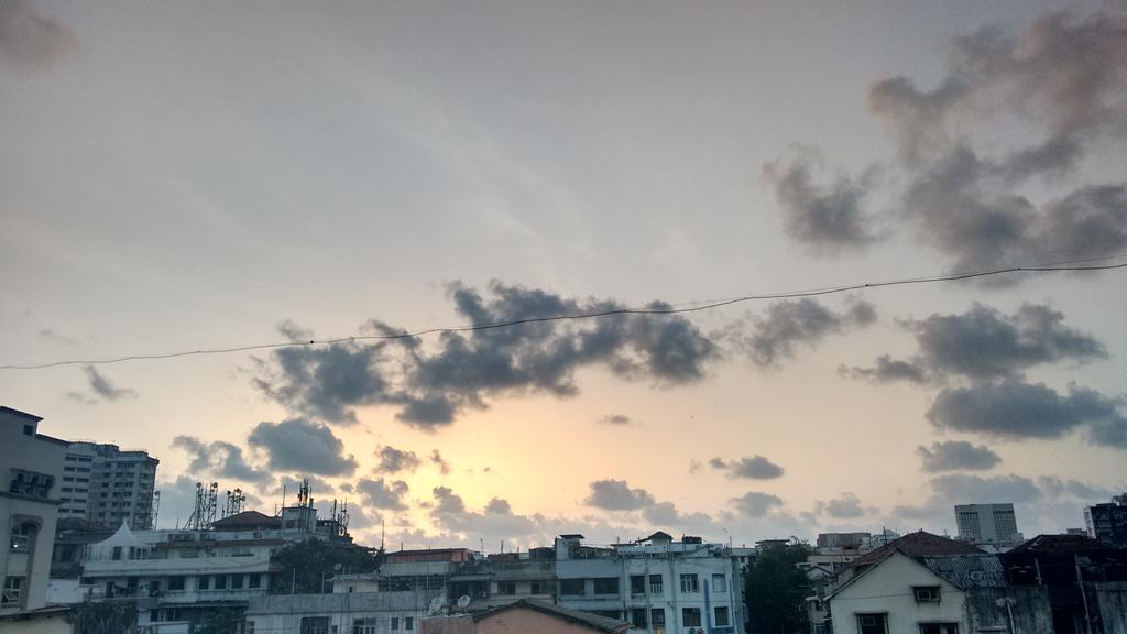 amyoosed's tweet photo. Left from work early today with a vengeance and now seeing this & feeling like Amelie :D #atonewith #nirvanaish http://t.co/NlINr04jXM