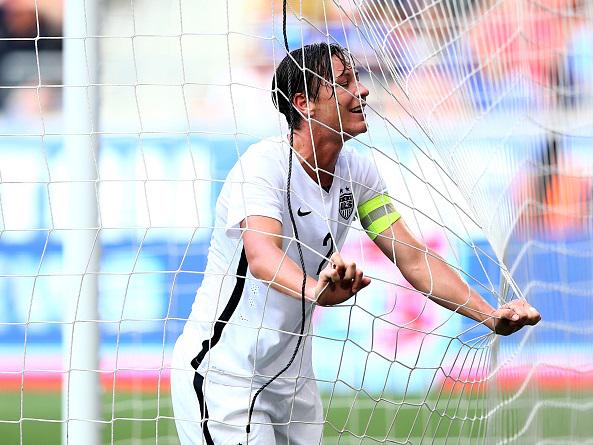 Happy 35th Birthday Abby Wambach (  forward. 