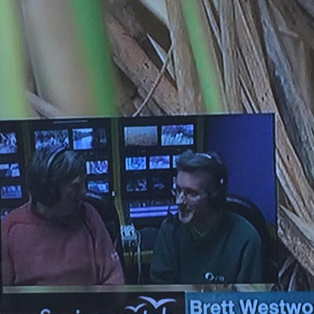 _Matt_Sharp's tweet image. Brett Westwood and Ian Woodward talking about my swift thermal imaging project on #springwatchextra Thanks @wood_mj