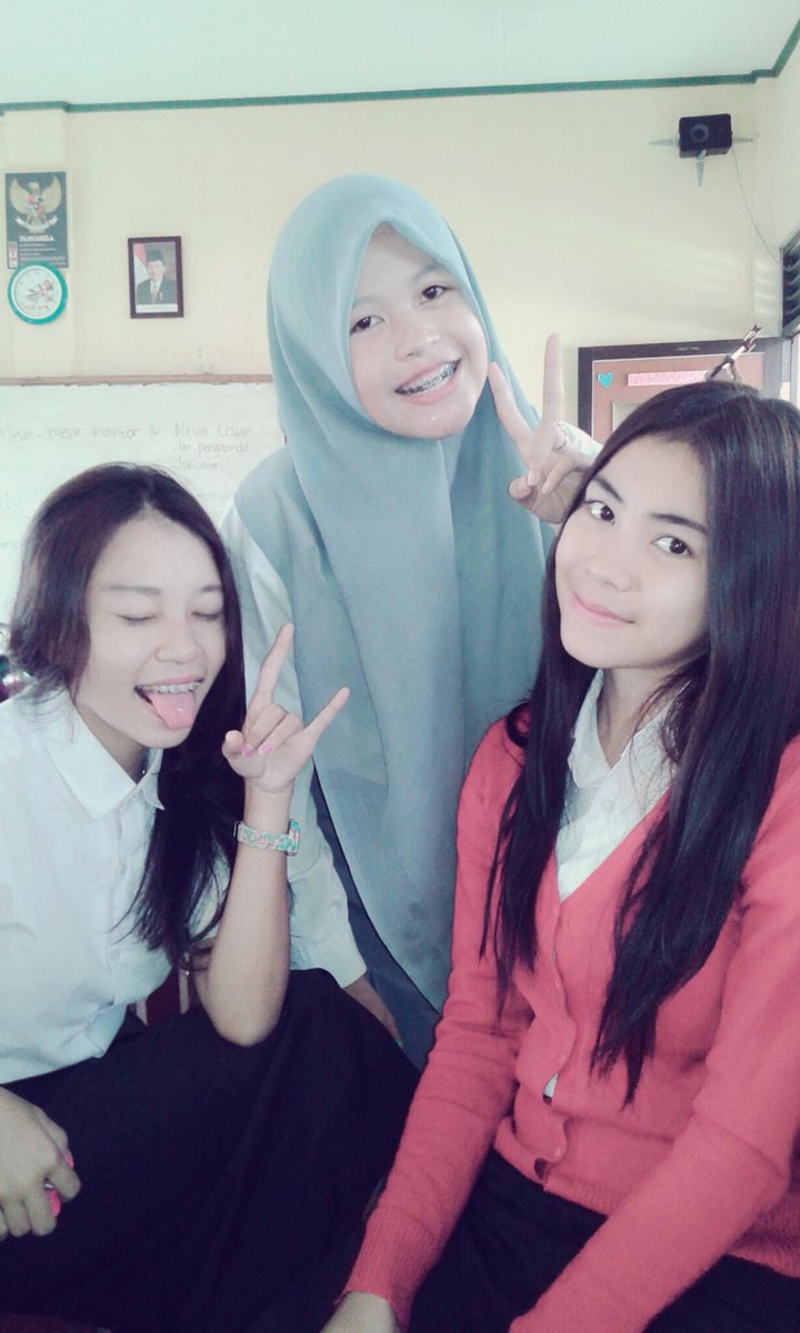 mutiaraHelvi1's tweet photo. http://t.co/0VK0GqfUnh