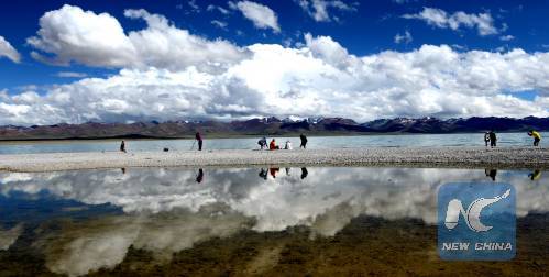 Nam Co, world's highest saltwater lake in Tibet grows rapidly, due to glacier loss xhne.ws/Jsmgw