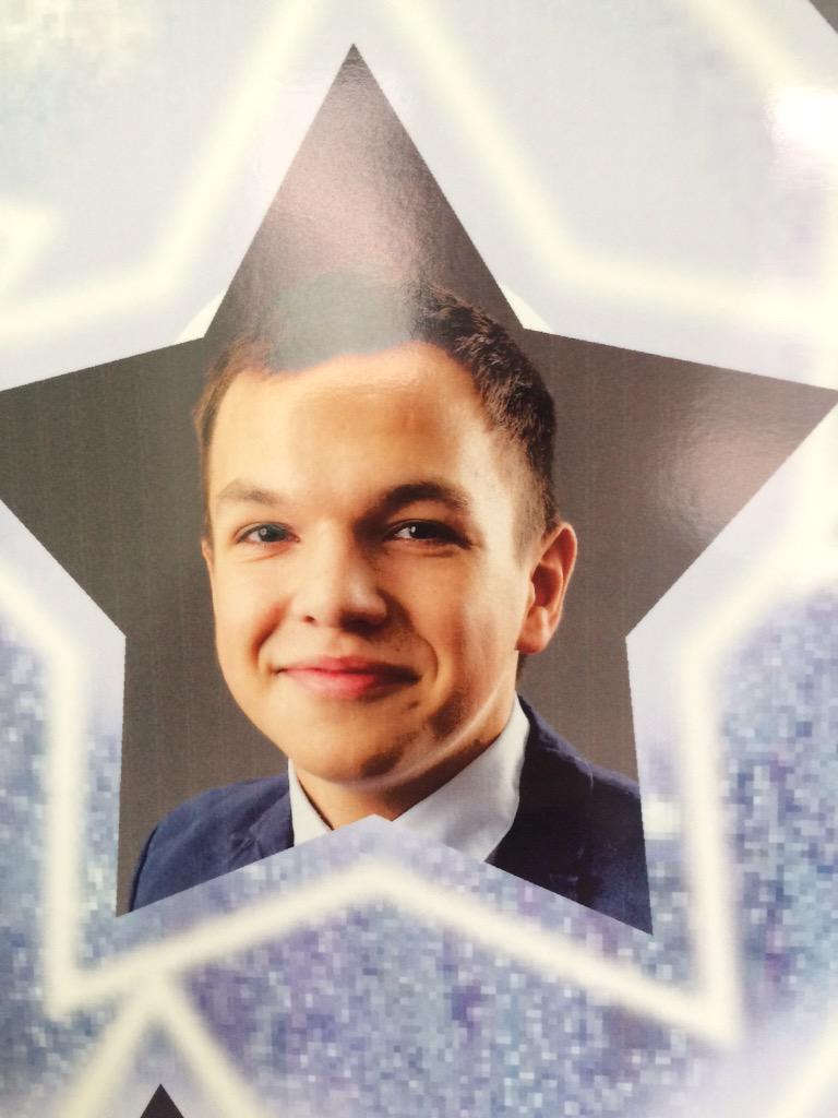 fedukone's tweet photo. Вот они звёзды апатит⭐️⭐️⭐️ http://t.co/ZcnYEdGZiD