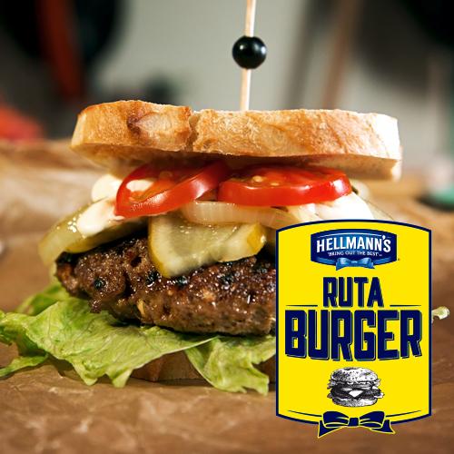hoyxmadrid's tweet photo. II Ruta Burguer de @Hellmanns_Spain, y sí,tenemos las mejores #hamburguesas de todo el mundo http://t.co/RrrP7BMkki http://t.co/1sswylOEC7