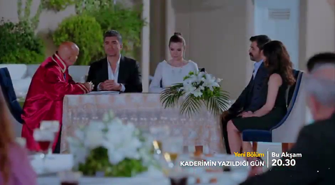 SouadDrao's tweet photo. #KaderiminYazıldığıGün Ne hale geldi böyle?Bu gece dizisini mahvetmek göreceğiz #Kahman Yeniden evlendi #Nazli öldü😔😔 http://t.co/1UU8FA02KP