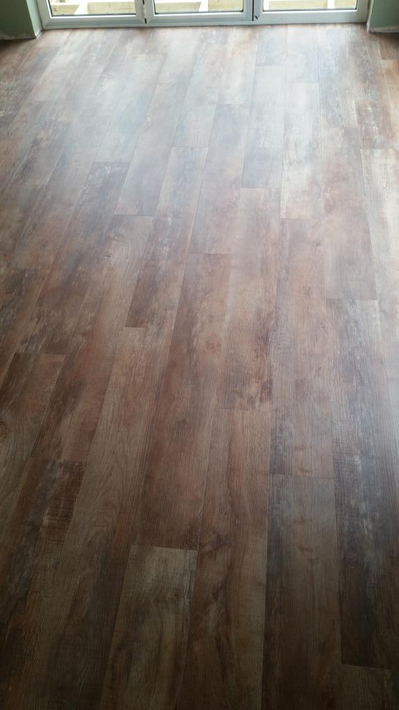 DW_Flooring's tweet photo. Job completed today. @ModuleoUK #transorm country oak stuck with @UzinLtd #ke66 #lovemargate #margate #keepitlocal http://t.co/fQgQYMfVaS