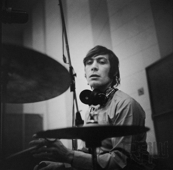 Happy Birthday to the legendary Charlie Watts from   