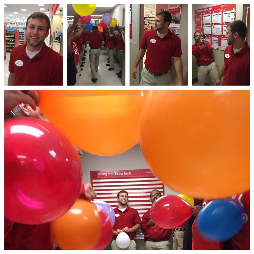 BrianThomas90's tweet photo. Welcome Tyler!! #advancedintern #R400InternsBestFirstDayEver @ColonJosian @JustinBowen01 @jose_1 @LydiaDiazTGT http://t.co/kOkKij3dYu