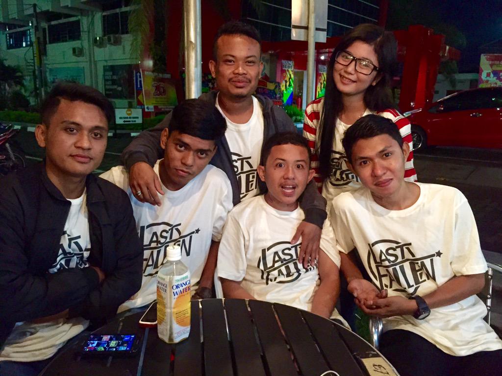 LastFallen_'s tweet photo. http://t.co/tRpgAE8YX6