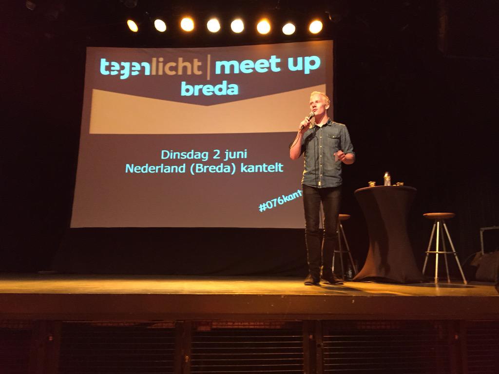 #076kantelt in @Mezz_Breda Mooi dat @performatory member <a href="/MennoRosmalen/">Menno van Rosmalen</a> hosting doet. Straks zelf on stage #nhtv