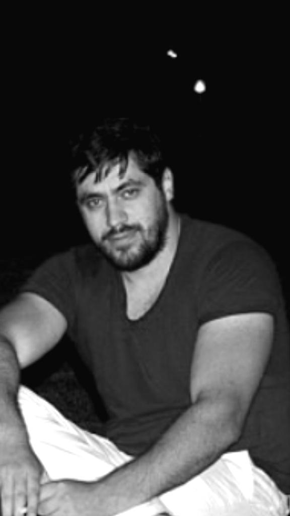 appolon26's tweet image. 