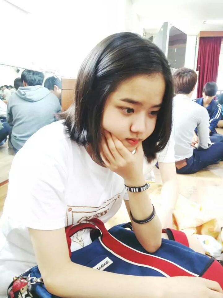 김향기 on Twitter: "Someone use my ID to make Instagram. It's not me. I