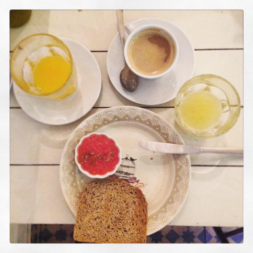 Valeria_Conti's tweet photo. @lamerceriacafe Os vamos a echar de menos! http://t.co/CIzNj4Oohv