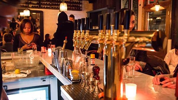 MikeTrut's tweet image. #selfietv #2bars