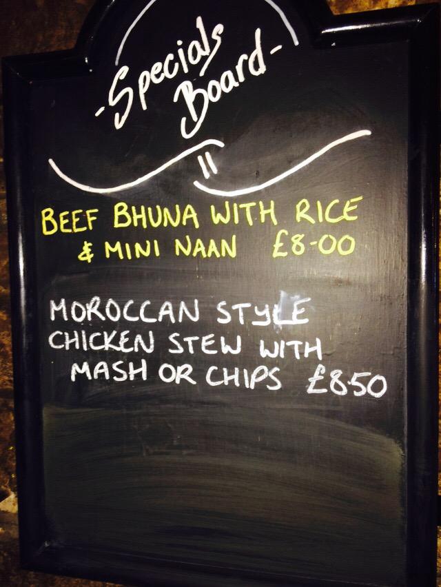 Out for tea folks? #noneedtocook #HappyTuesday <a href="/Pool_Wharfedale/">Pool-In-Wharfedale</a> <a href="/OtleyPubClub/">OtleyPubClub</a> <a href="/LeedsNews/">Yorkshire Evening Post</a> @StrayFM