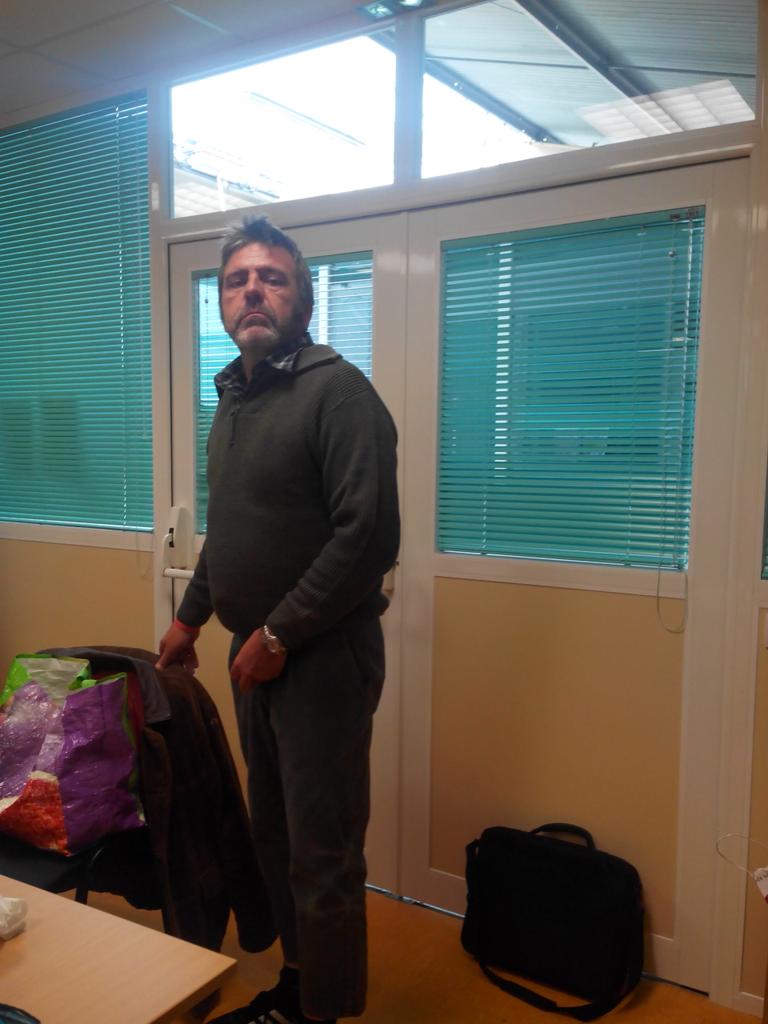 freddoun's tweet image. Au sourire d'avril de Dominique Durvin du 17 au 20 juin à 20h15 et le 21 à 15h. Amphi Jules Verne rue du hocquet