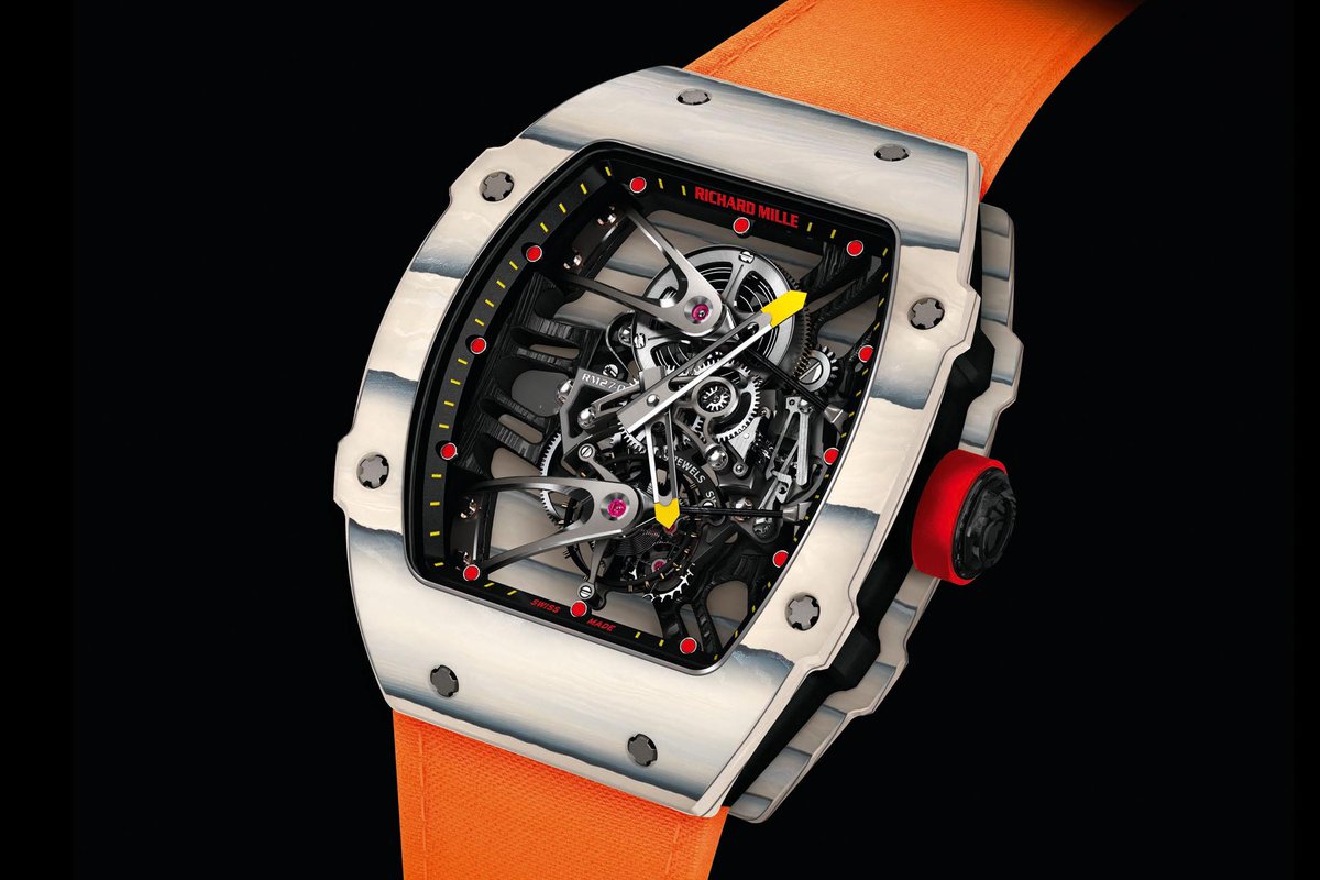 Antonio_Rosique's tweet photo. Nuevo reloj que estrenó @RafaelNadal para @rolandgarros con un valor de ¡12 MILLONES DE PESOS! http://t.co/YtzoyZec4q