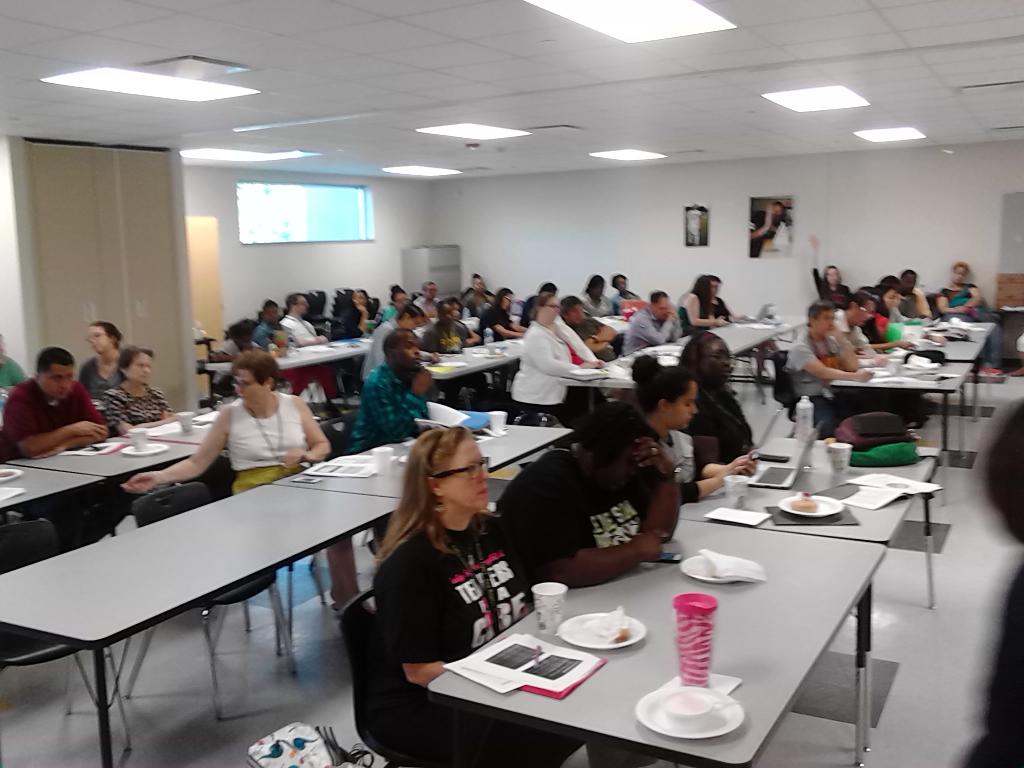 SHMSTC's tweet image. @SHMSTC , teachers gearing up for summer school. It's going to be an exemplary session. #GreatAllOver, #onlyatsam