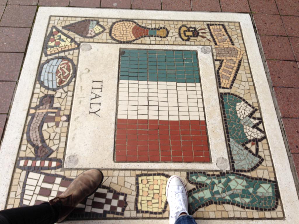 VillaniFlora's tweet photo. Here we are🇮🇹🇬🇧 #OTRACARDIFF http://t.co/3twC61jliu