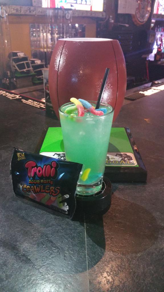 Still a couple more candy inspired drinks we would like to share with you..

Like the delicious gummy worm😜