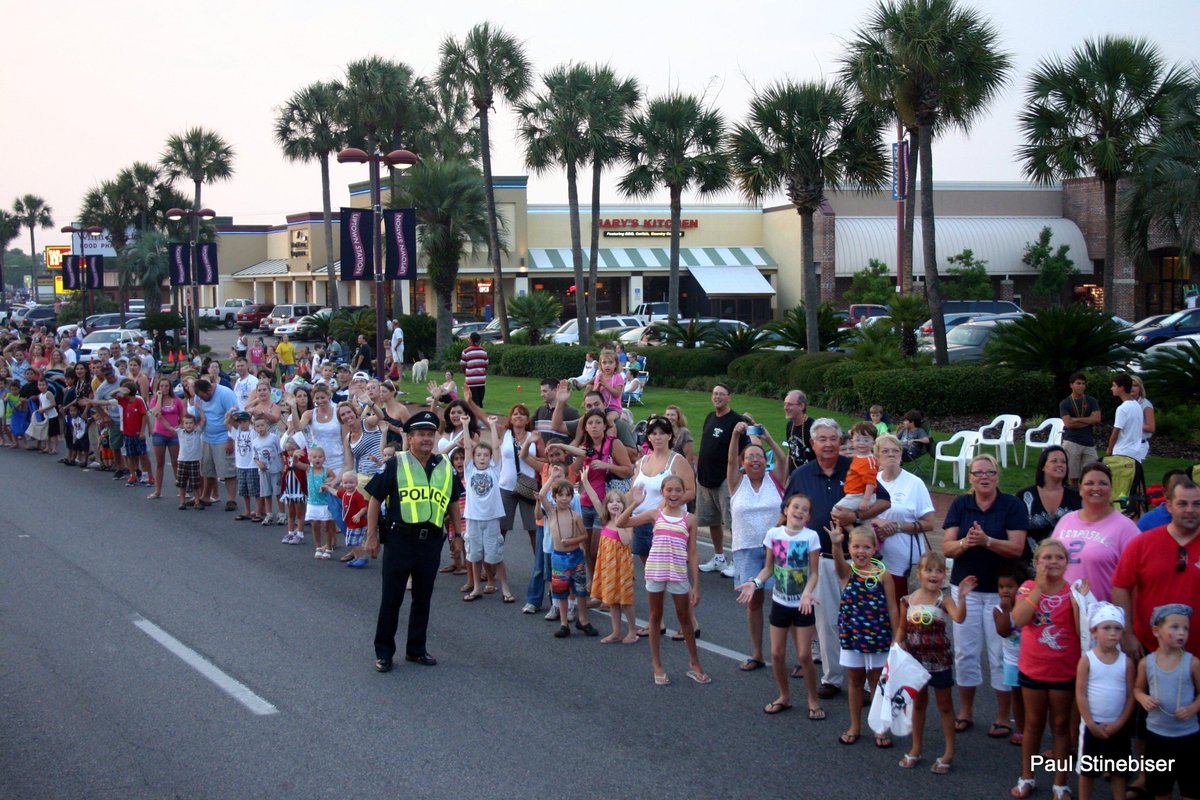 BBPirateFest's tweet photo. Thanks @WindCreekAtmore for sponsoring the #BillyBowlegs Torchlight Parade June 8 @ 7 #BillyBowlegsPirateFestival http://t.co/MkC4mV9f84