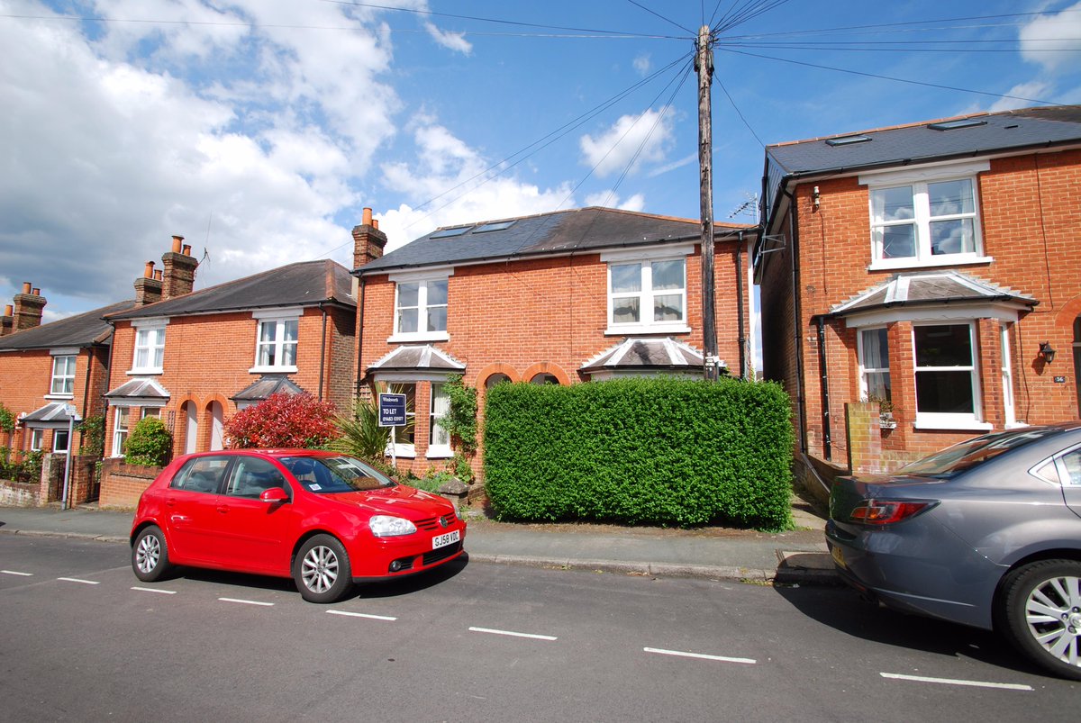 WinkworthGU1's tweet photo. Another House Now LET our by our Lettings Team in Guildford. Have you got a Property you need letting out? #Guildford http://t.co/ghJ2S9C9Lp