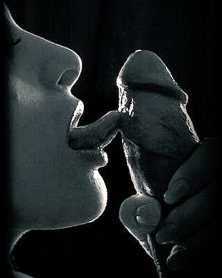 timidaykoketa's tweet photo. La venganza es dulce y hoy lo desperté así para decirle buenos días 😋😋😋😋 http://t.co/UfUr16rTdp