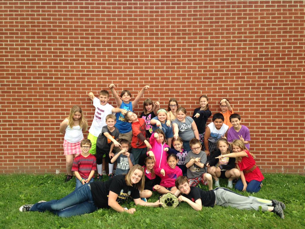 MsDunkin's tweet photo. We accomplished the impossible, these students won class wide pride for the last month of school! #NStarPride http://t.co/uL4ZdSq5SZ
