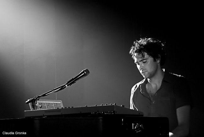 Happy birthday Tim Rice-Oxley     Te Amo! Desde 