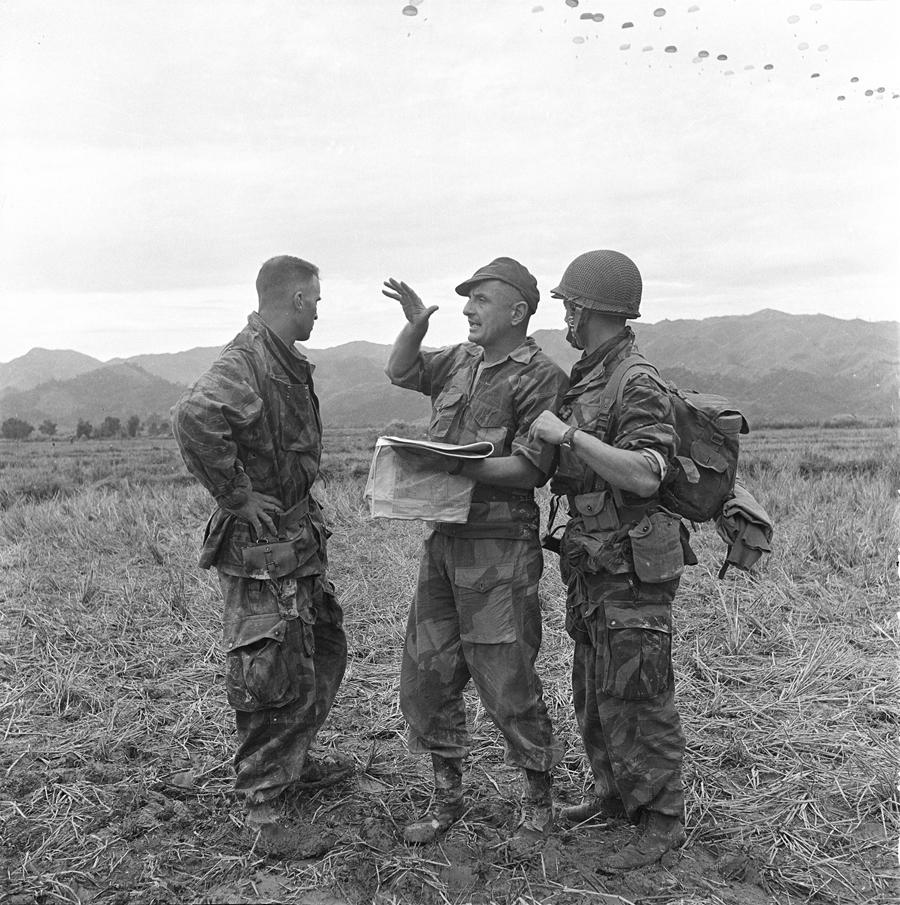 泥田坊 Fng1972 マルセル ビジャール将軍オッスオッス